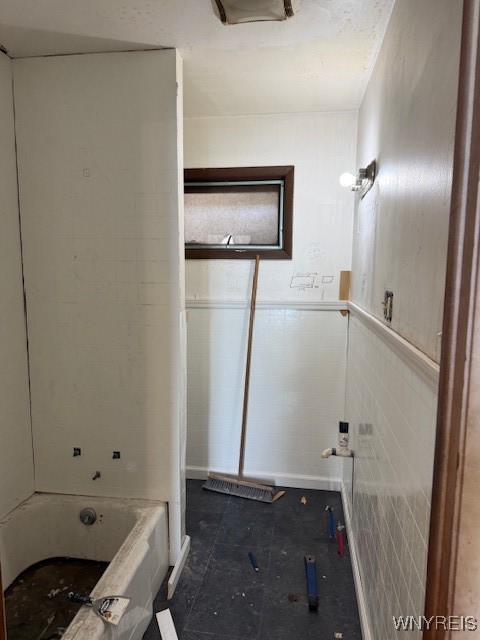 1812 Clinton Street Buffalo, NY 14206 - Photo 15 of 20 Upper Rear Apartment