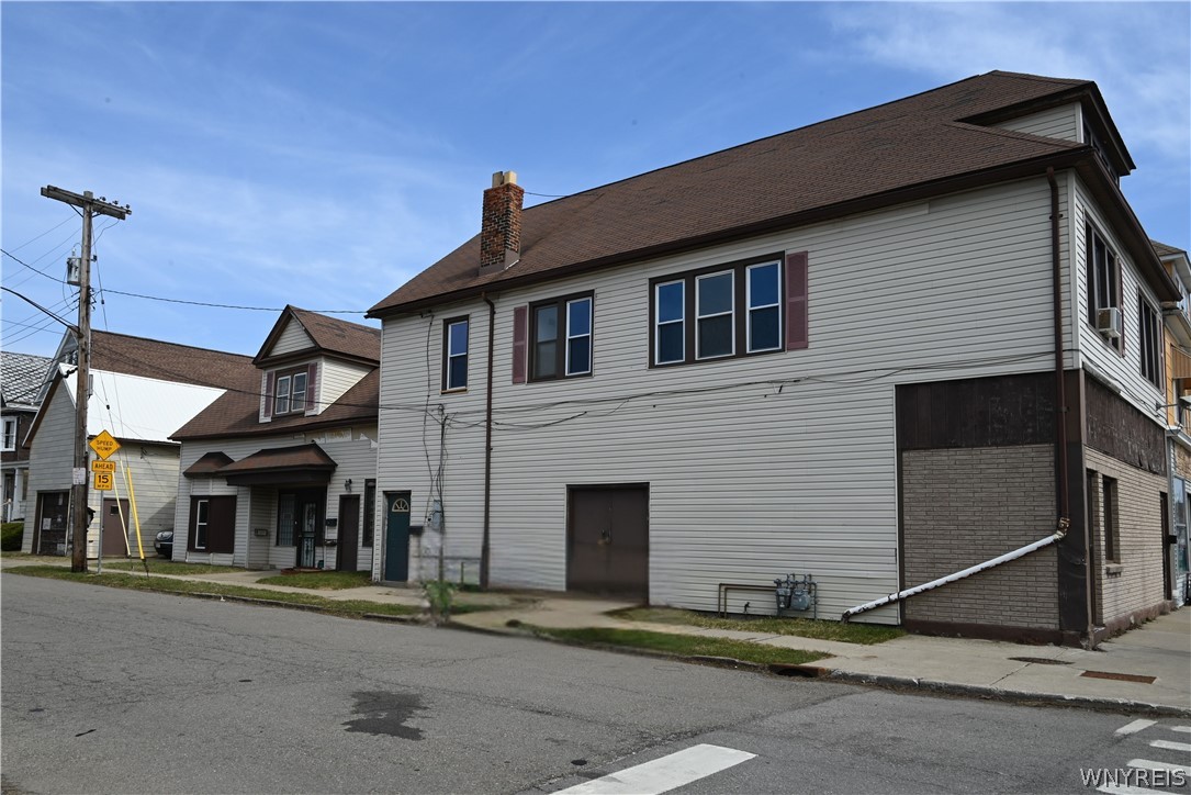 1812 Clinton Street Buffalo, NY 14206 - Photo 18 of 18 Exterior Side