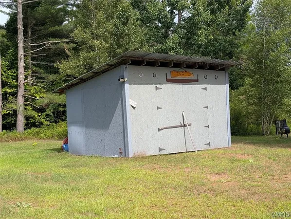 $59,900 | 6 Shaw Road, Edwards, NY 13635