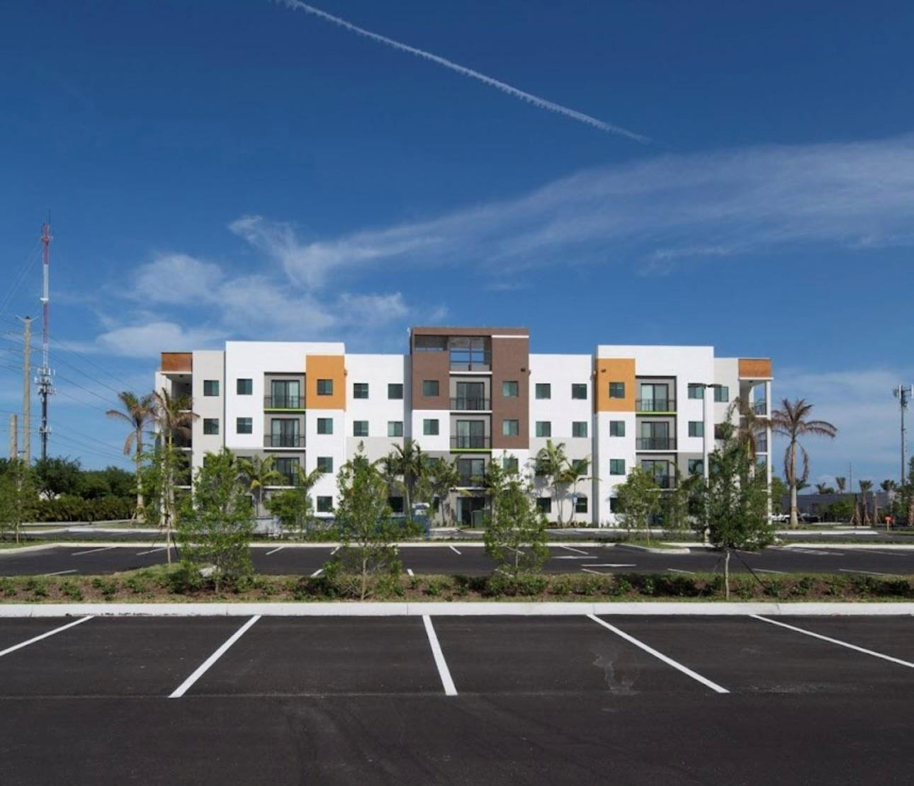 135 Northwest 20th Street, Unit E45B Boca Raton, FL 33431 - Photo 16 of 21 a city view