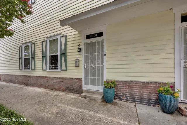 $1,465,000 | 719 Princess Street, Wilmington, NC 28401