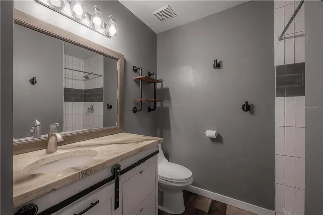 $375,000 | 2756 Braham Court, Palm Harbor, FL 34684