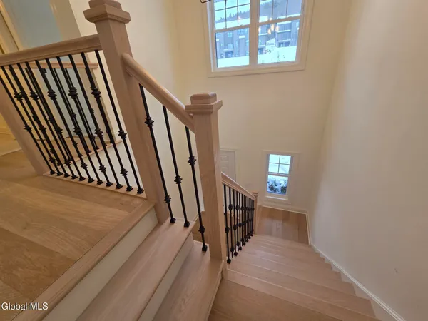 $575,000 | 9 Hill Crest Lane, Unit 2, Lake George, NY 12845