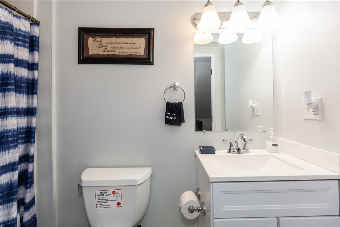 214 Silver Spring Street, Unit 2 Providence, RI 02904 - Photo 13 of 14 Bathroom 2
