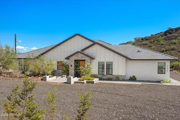 $1,099,000 | 37815 North 34th Avenue, Phoenix, AZ 85086