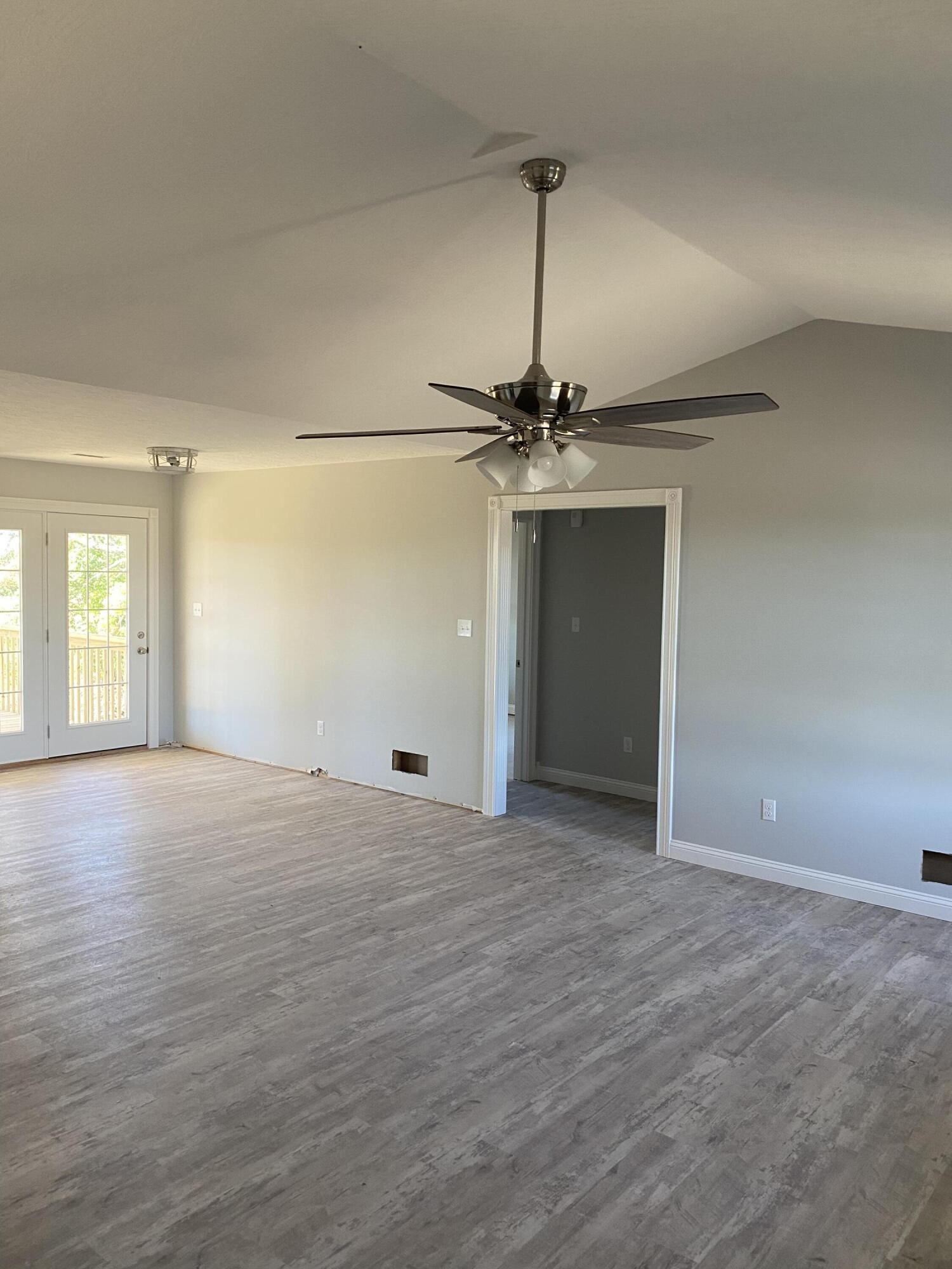 267 Sugar Creek Road Lancaster, KY 40444 - Photo 7 of 21 0C56A650-1F58-4467-B7D7-82093957FD43