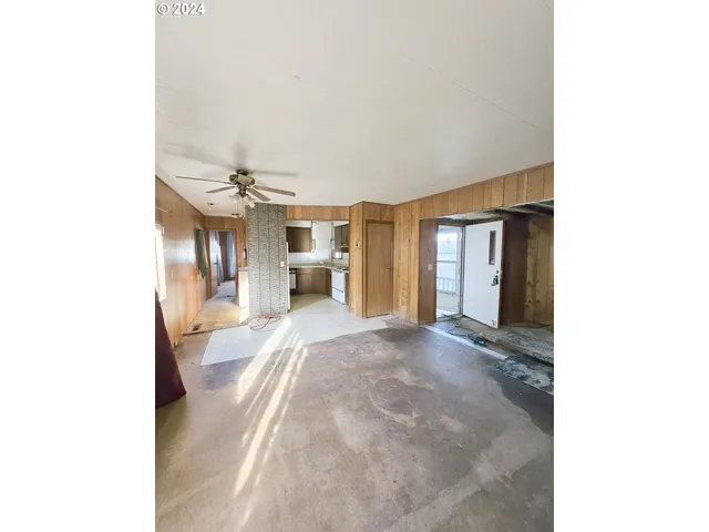 $127,500 | 35544 South Aqua Springs Road, Molalla, OR 97038