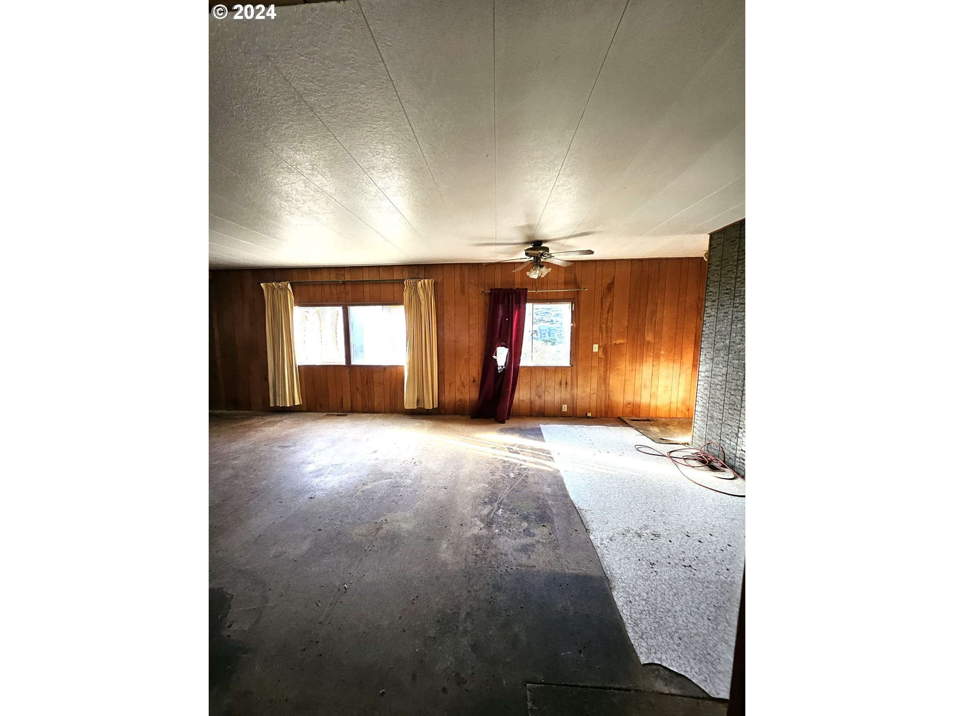 35544 South Aqua Springs Road Molalla, OR 97038 - Photo 8 of 27