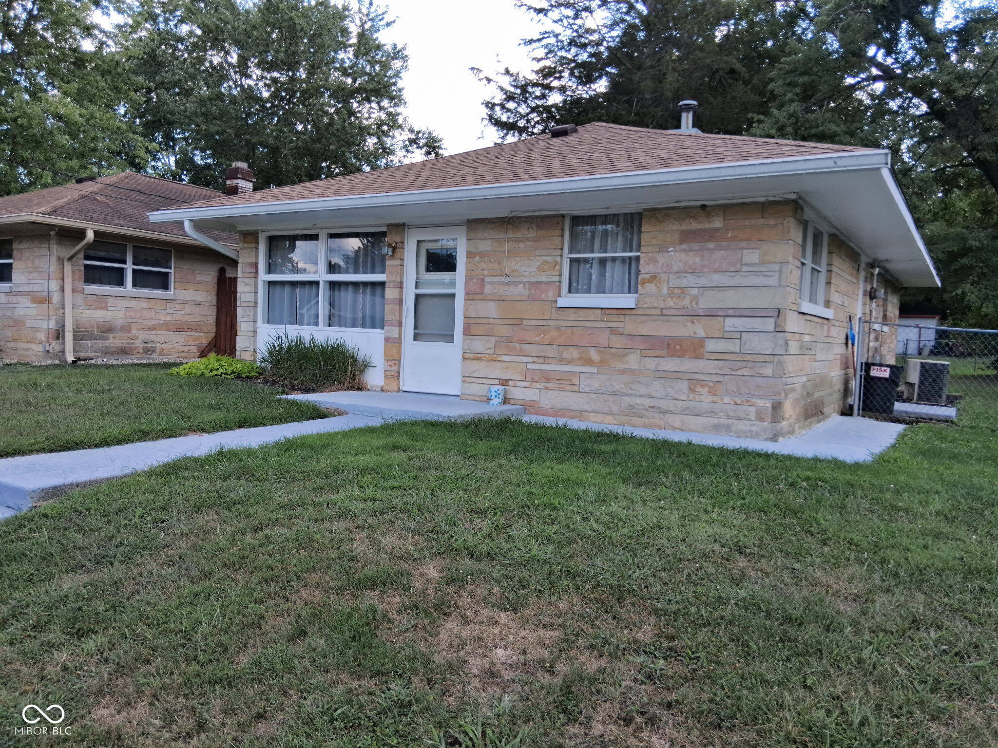 514 Riley Avenue Greenfield, IN 46140 - Photo 1 of 17 Gallery Image 1