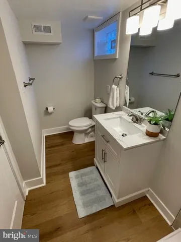 $465,000 | 1005 Donington Circle, Baltimore, MD 21204