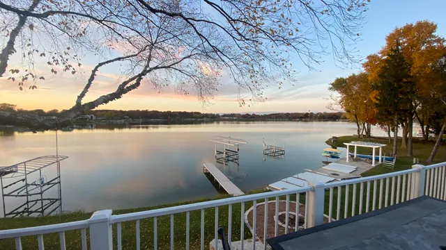 $924,998 | 1728 Beachview Court, Crown Point, IN 46307