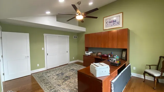 $924,998 | 1728 Beachview Court, Crown Point, IN 46307