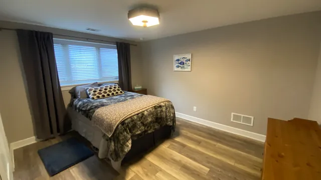 $924,998 | 1728 Beachview Court, Crown Point, IN 46307