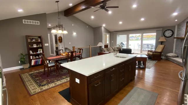 $924,998 | 1728 Beachview Court, Crown Point, IN 46307