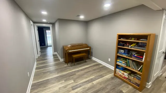 $924,998 | 1728 Beachview Court, Crown Point, IN 46307