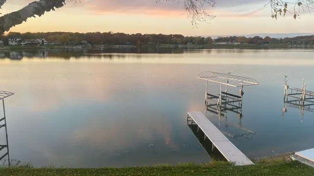 $924,998 | 1728 Beachview Court, Crown Point, IN 46307