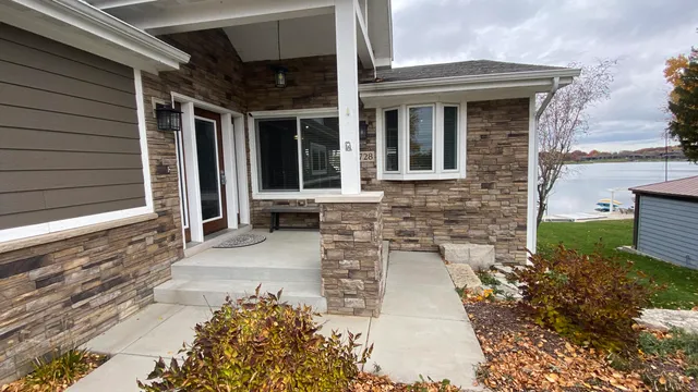 $924,998 | 1728 Beachview Court, Crown Point, IN 46307