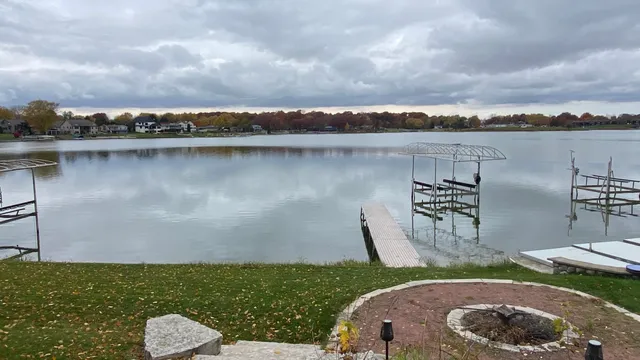 $924,998 | 1728 Beachview Court, Crown Point, IN 46307