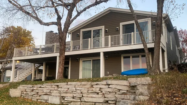 $924,998 | 1728 Beachview Court, Crown Point, IN 46307