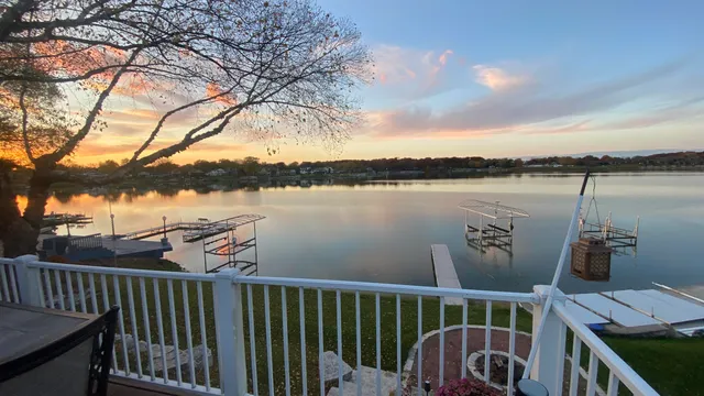 $924,998 | 1728 Beachview Court, Crown Point, IN 46307