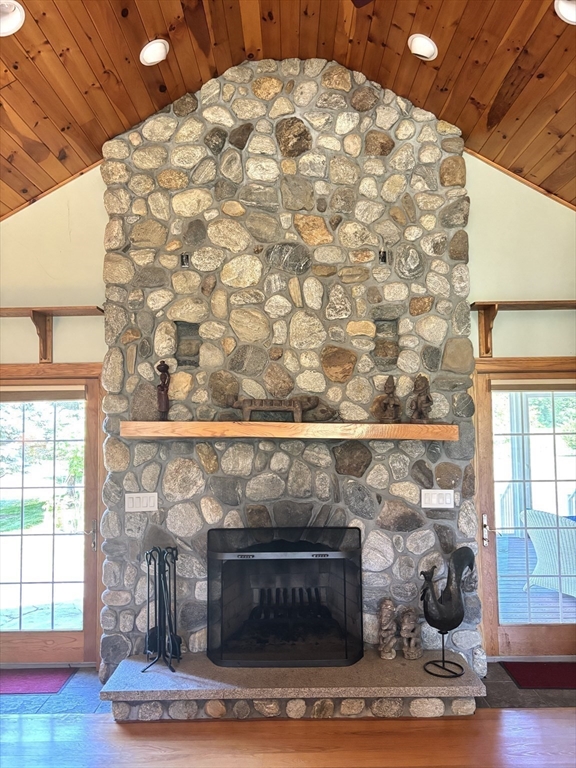 11 Fort Hill Road Easthampton, MA 01027 - Photo 9 of 32