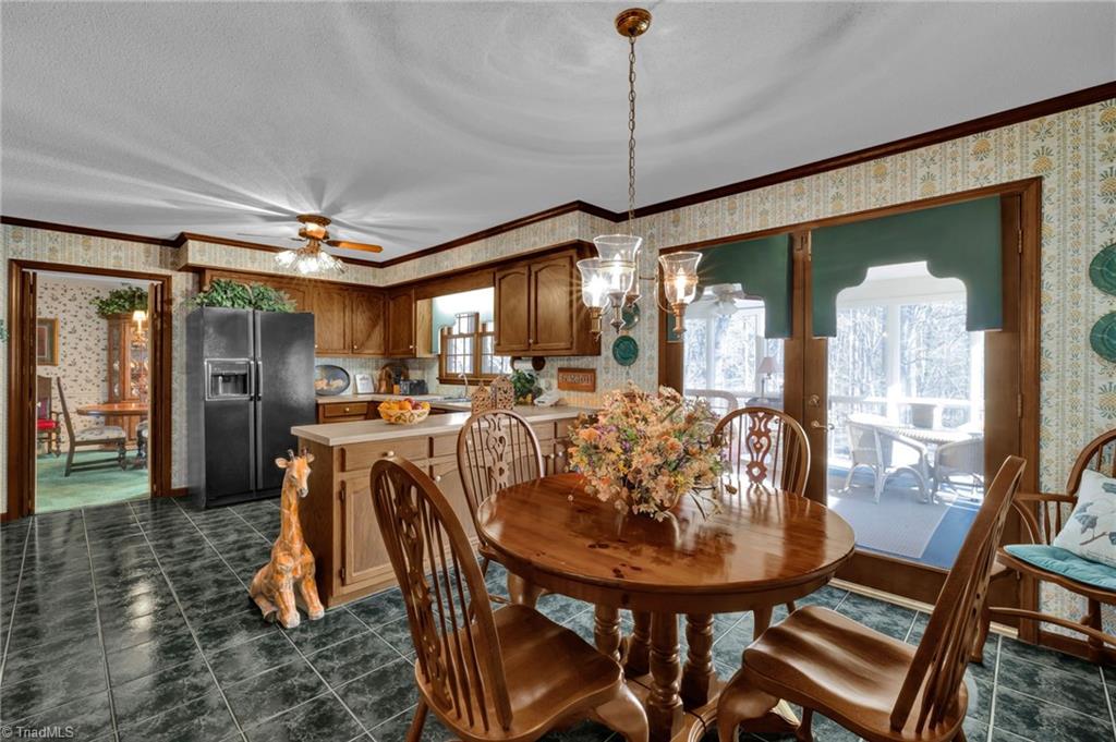 3604 Hunting Ridge Drive High Point, NC 27265 - Photo 15 of 50 Gallery Image 15