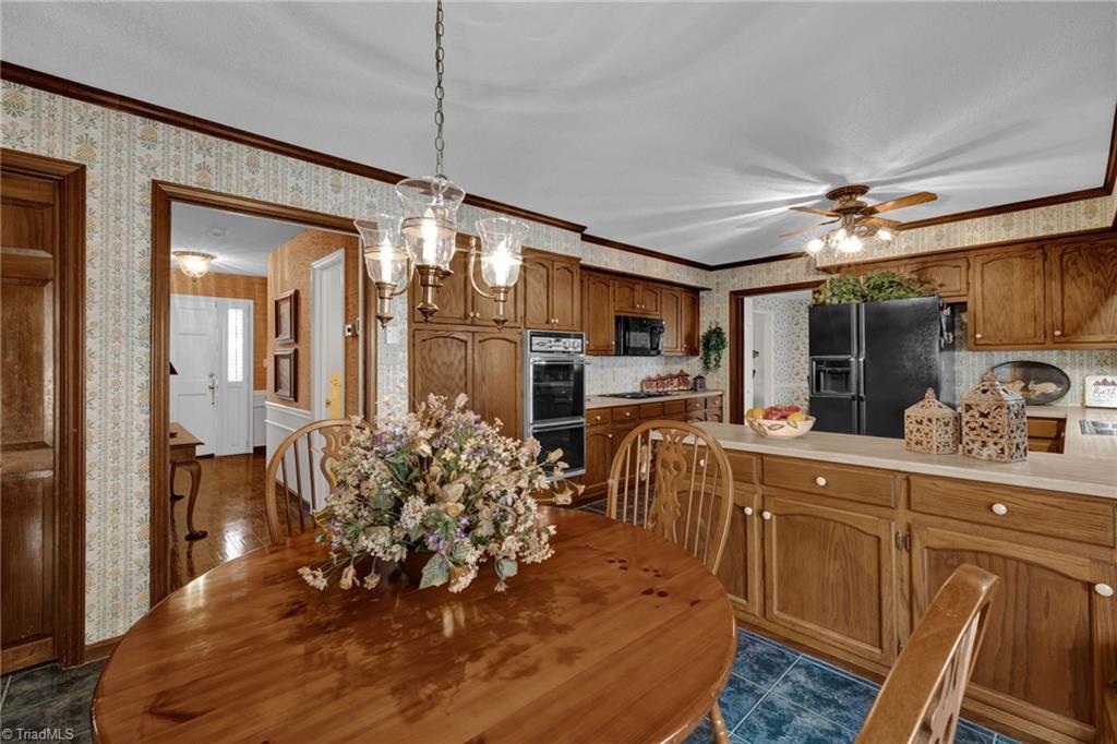 3604 Hunting Ridge Drive High Point, NC 27265 - Photo 16 of 50 Gallery Image 16