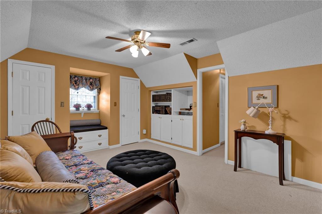 3604 Hunting Ridge Drive High Point, NC 27265 - Photo 32 of 50 Gallery Image 32