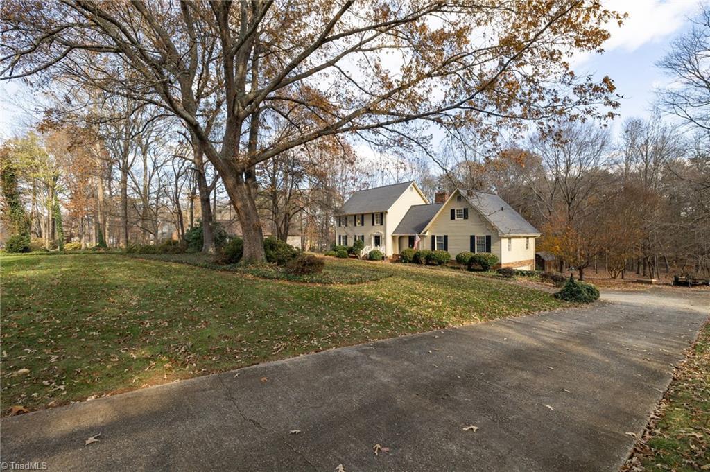 3604 Hunting Ridge Drive High Point, NC 27265 - Photo 5 of 50 Gallery Image 5