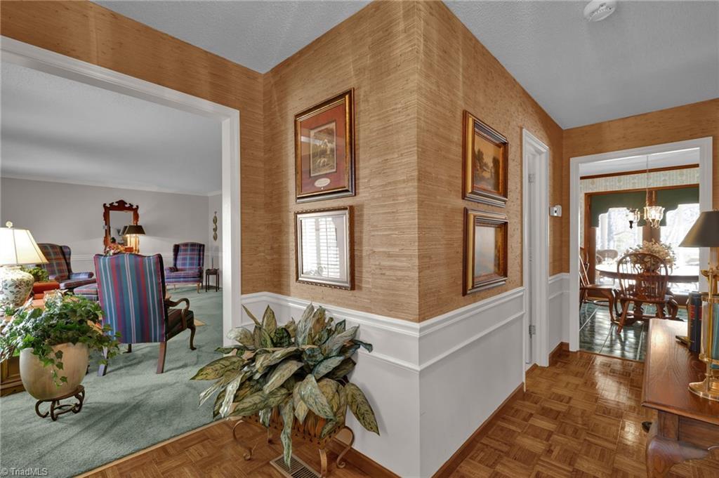 3604 Hunting Ridge Drive High Point, NC 27265 - Photo 7 of 50 Gallery Image 7