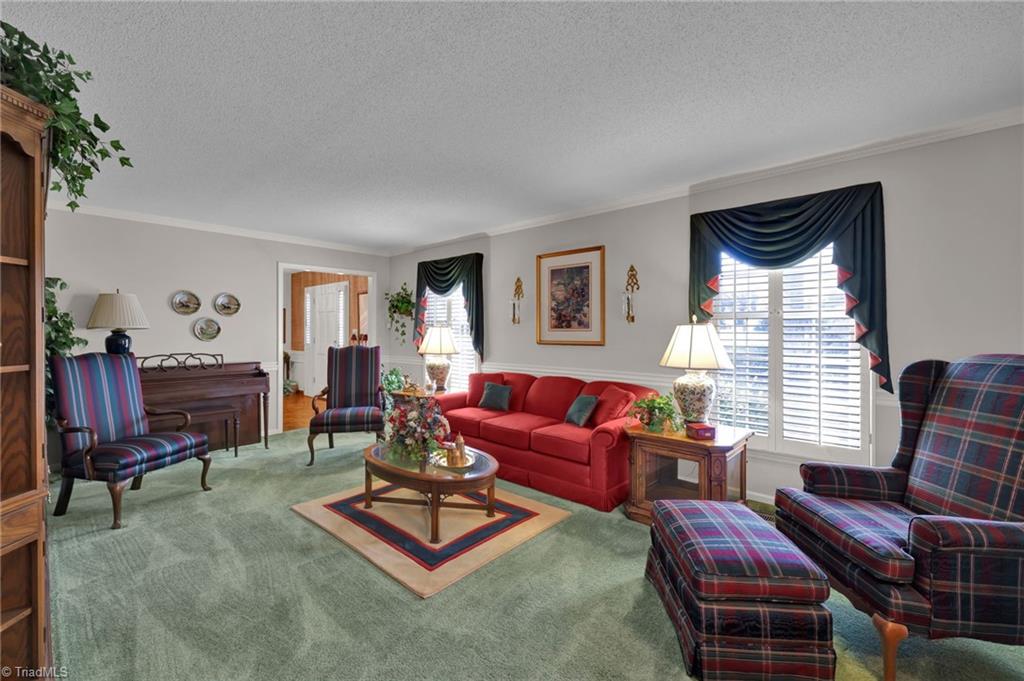 3604 Hunting Ridge Drive High Point, NC 27265 - Photo 10 of 50 Gallery Image 10