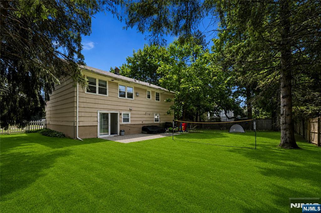 195 4th Street Cresskill, NJ 07626 - Photo 21 of 23