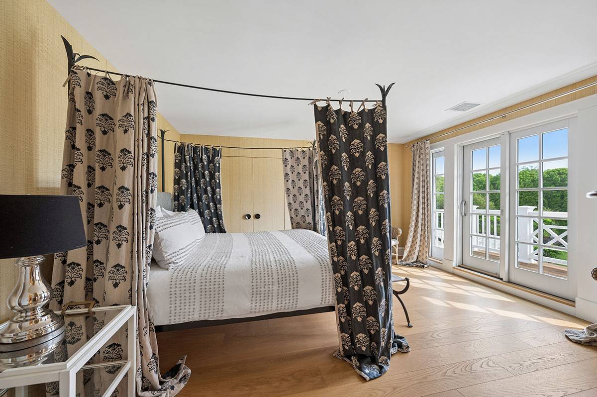1 Green Hollow Road East Hampton, NY 11937 - Photo 21 of 36