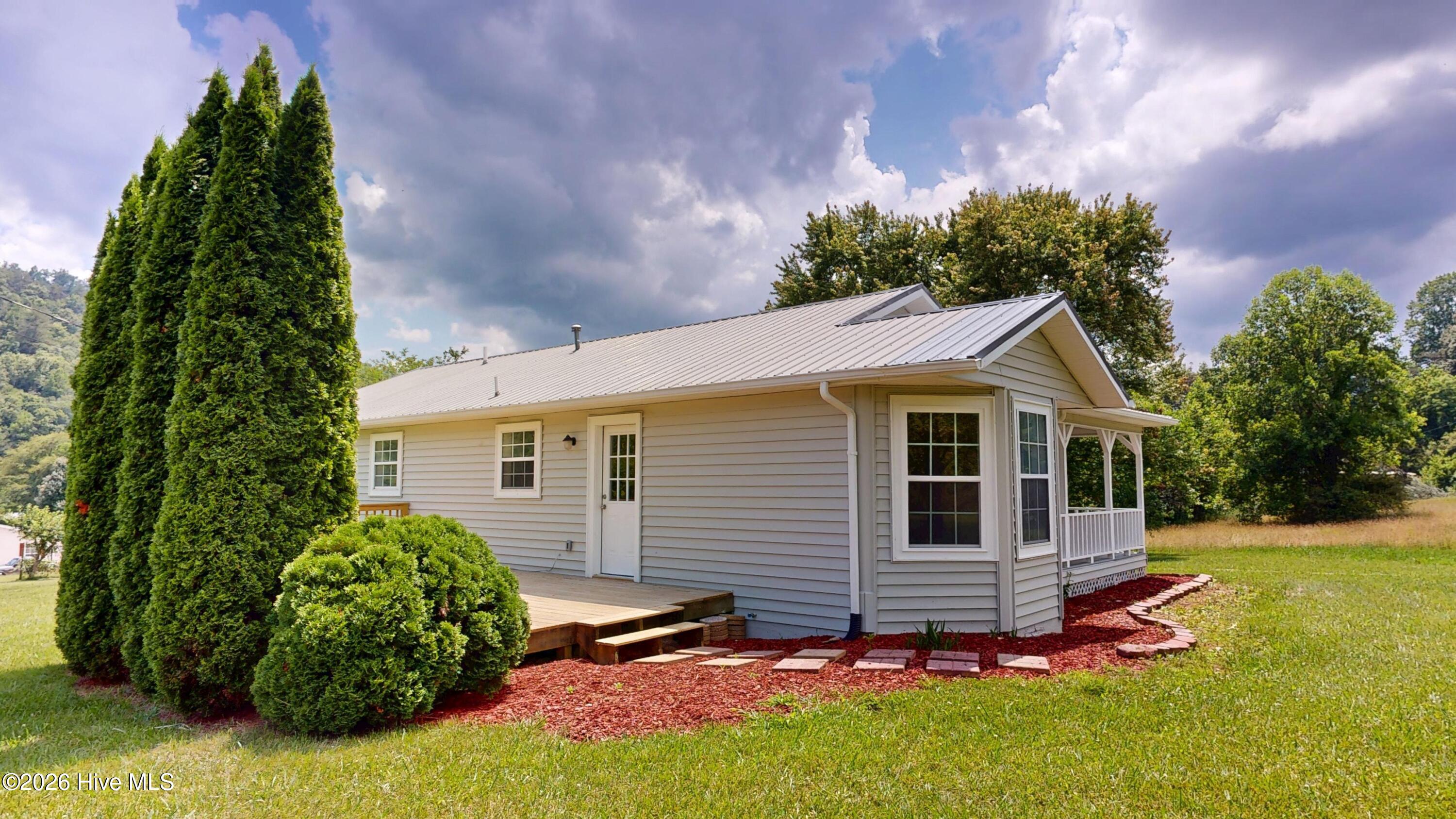 234 George Millsaps Road Robbinsville, NC 28771 - Photo 12 of 25