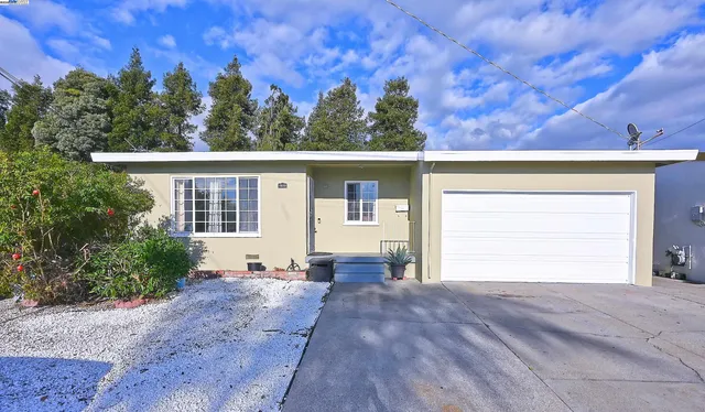 $869,000 | 19092 Ricardo Avenue, San Lorenzo, CA 94541