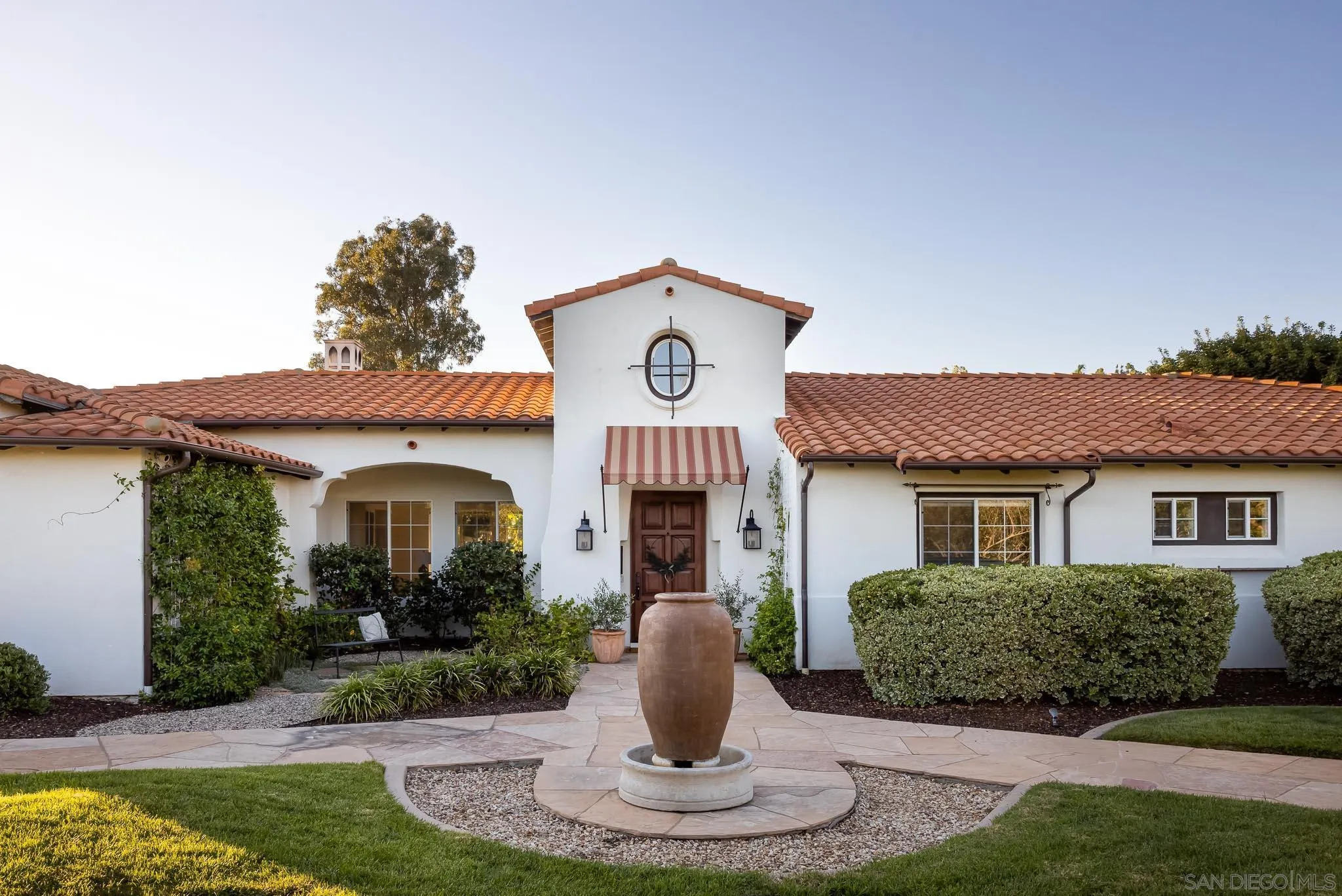 13640 Ash Hollow Crossing Road Poway, CA 92064 - Photo 4 of 50 Gallery Image 4