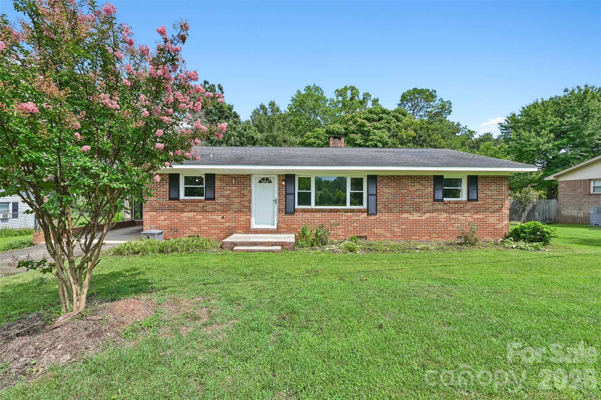 1811 South Post Road Patterson Springs, NC 28152 - Photo 1 of 36 Gallery Image 1