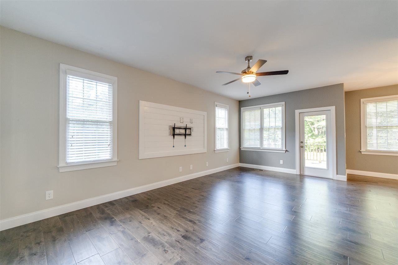 11508 John Allen Road Raleigh, NC 27614 - Photo 4 of 25 Living Room