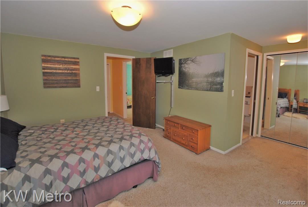 3503 Crooks Road Royal Oak, MI 48073 - Photo 28 of 40 Master Bedroom