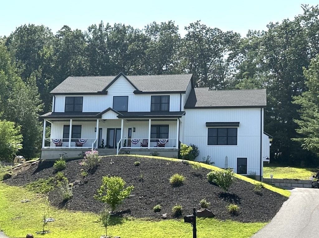 124 Woodside Road Ludlow, MA 01056 - Photo 1 of 39 Gallery Image 1