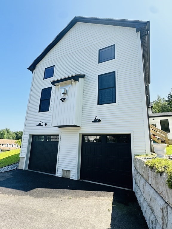 124 Woodside Road Ludlow, MA 01056 - Photo 4 of 39 Gallery Image 4