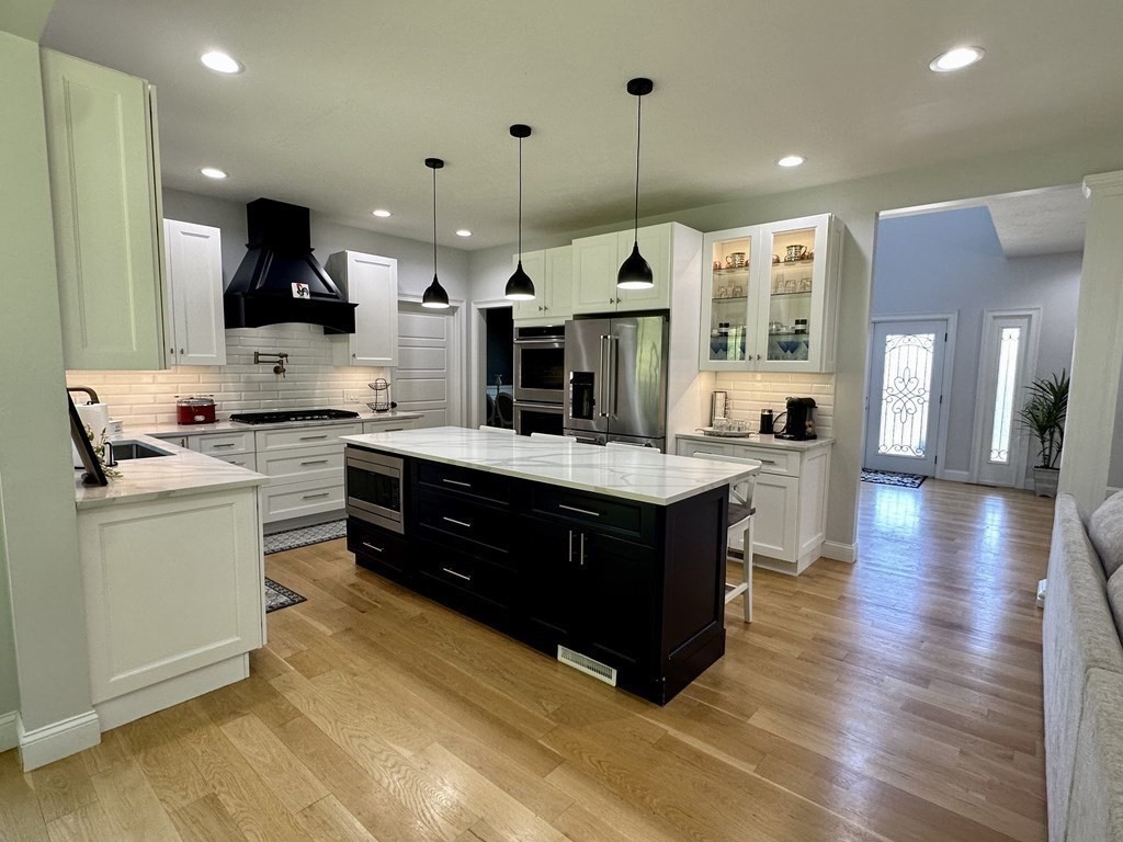 124 Woodside Road Ludlow, MA 01056 - Photo 5 of 39 Gallery Image 5