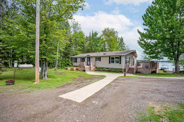 $450,000 | 6915 3 Lakes Road, Canyon, MN 55717