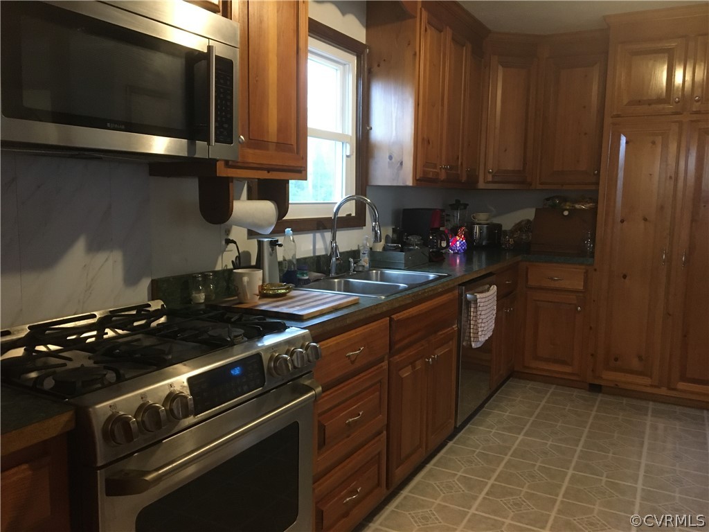 9701-9709 Swinging Bridge Road Quinton, VA 23141 - Photo 2 of 18 Gallery Image 2