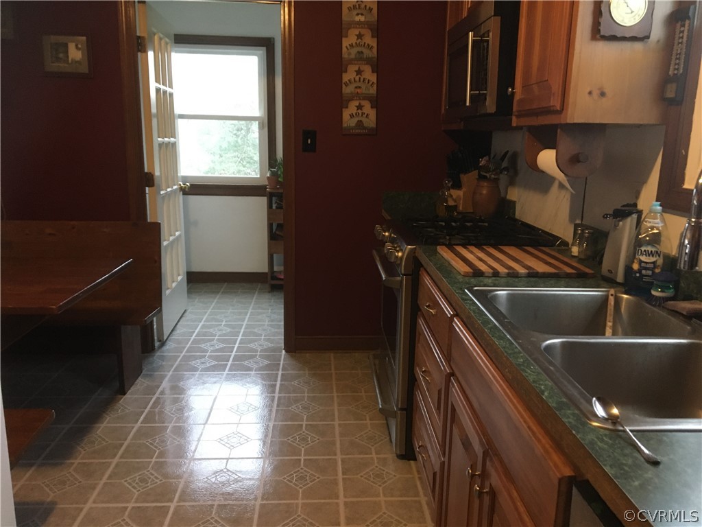 9701-9709 Swinging Bridge Road Quinton, VA 23141 - Photo 3 of 18 Gallery Image 3