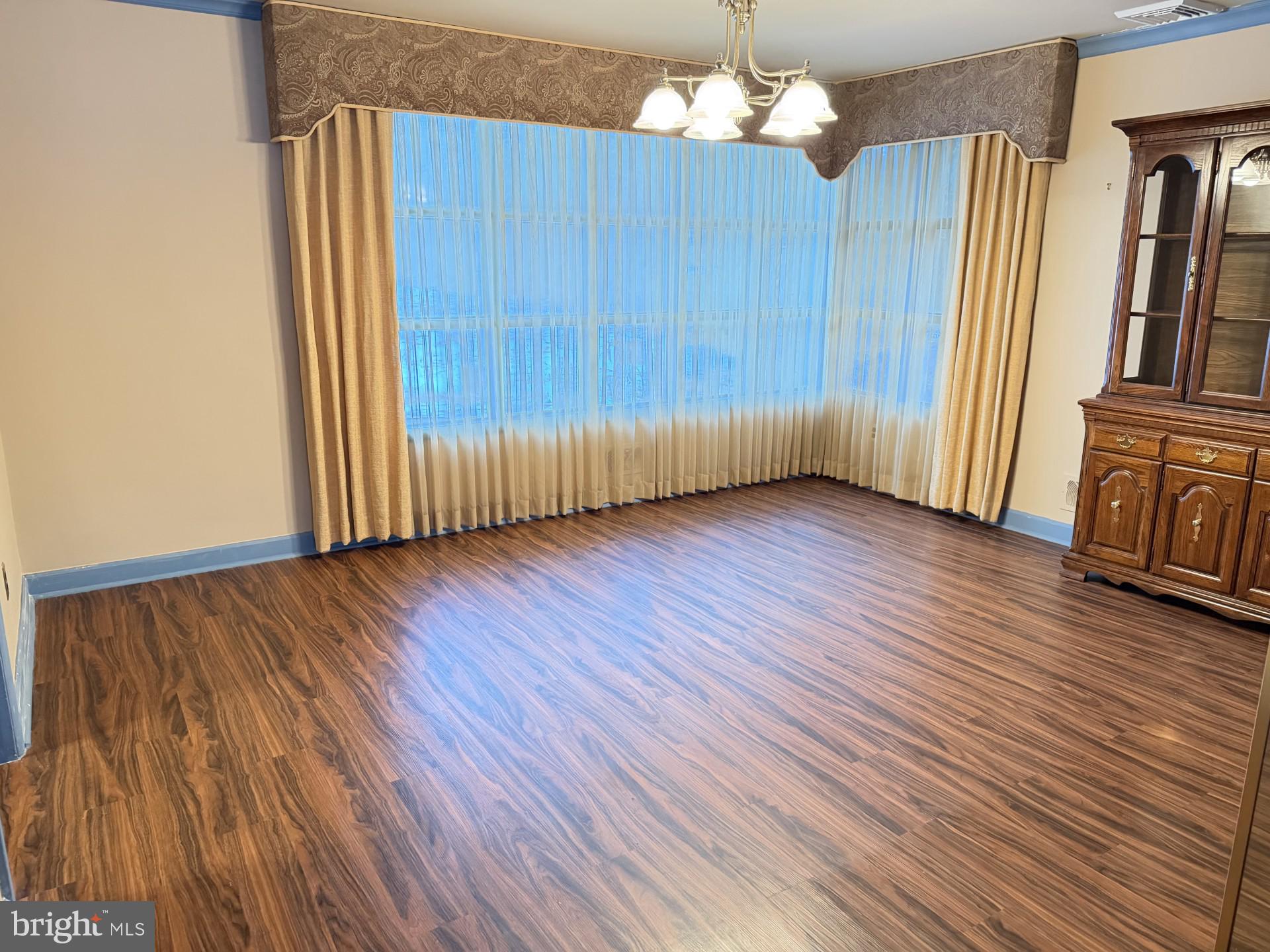 3113 Jenkintown Road Glenside, PA 19038 - Photo 16 of 46