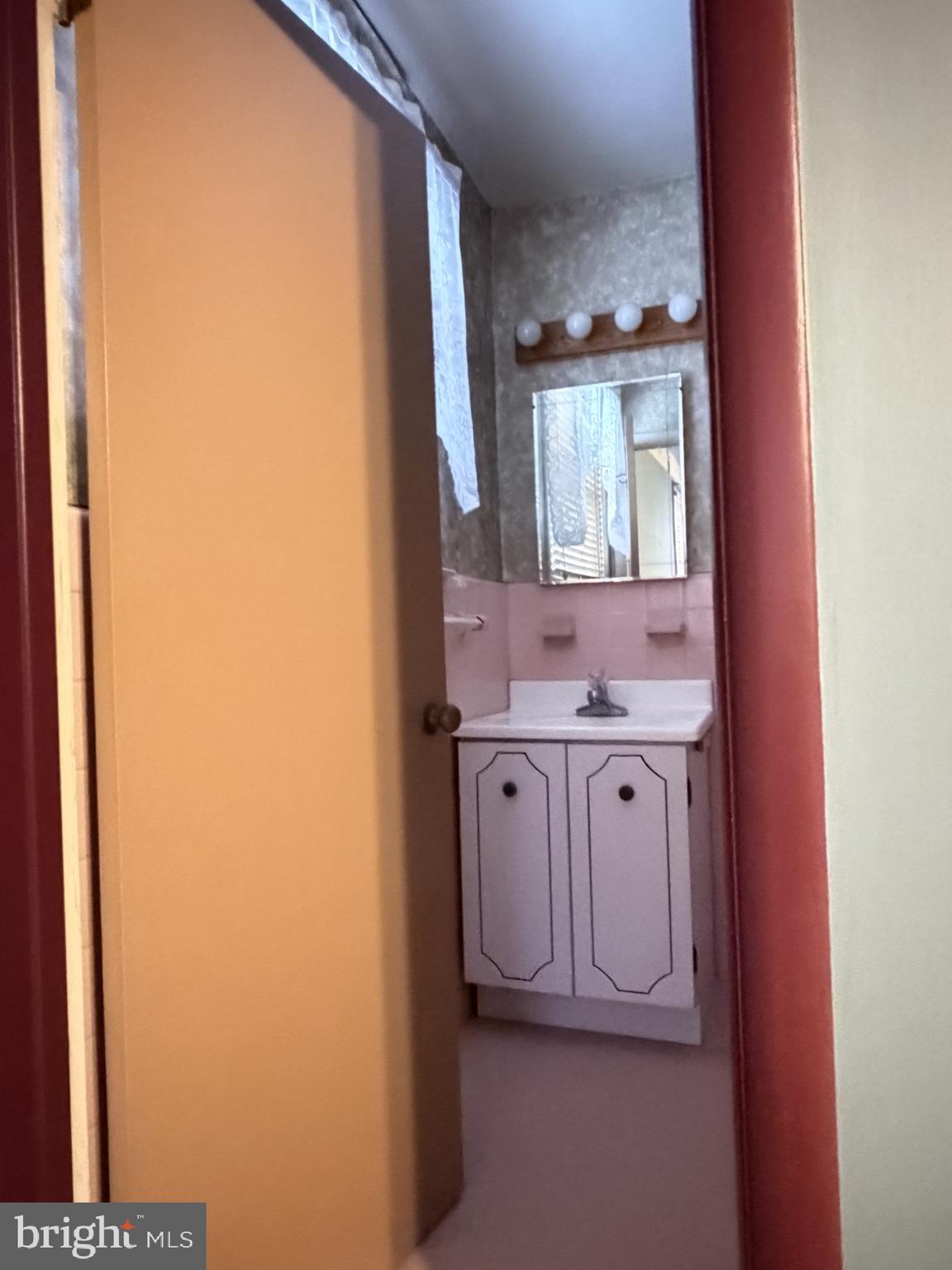 3113 Jenkintown Road Glenside, PA 19038 - Photo 33 of 46