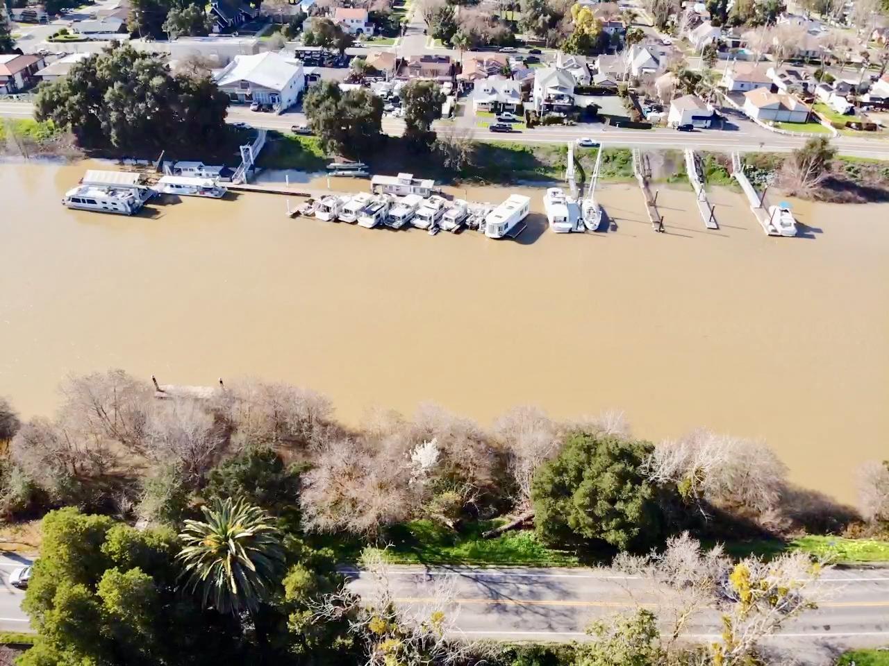 14055 River Road Walnut Grove, CA 95690 - Photo 47 of 55 a view of a city