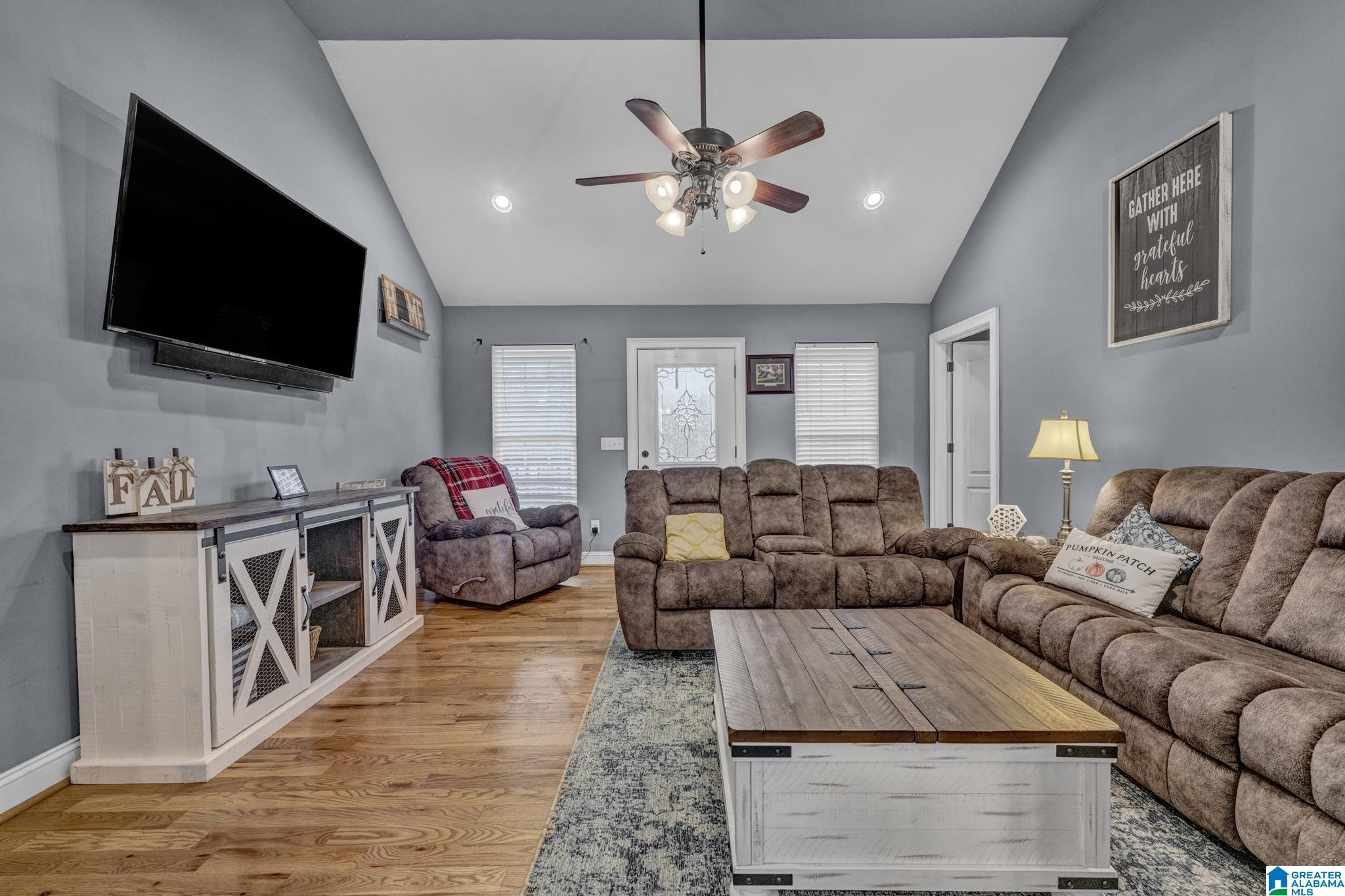 2610 Armstrong Loop Hayden, AL 35079 - Photo 2 of 26