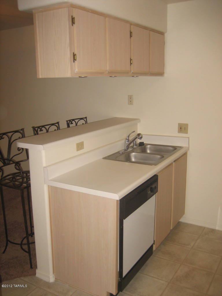 5751 North Kolb Road, Unit 33207 Tucson, AZ 85750 - Photo 3 of 16